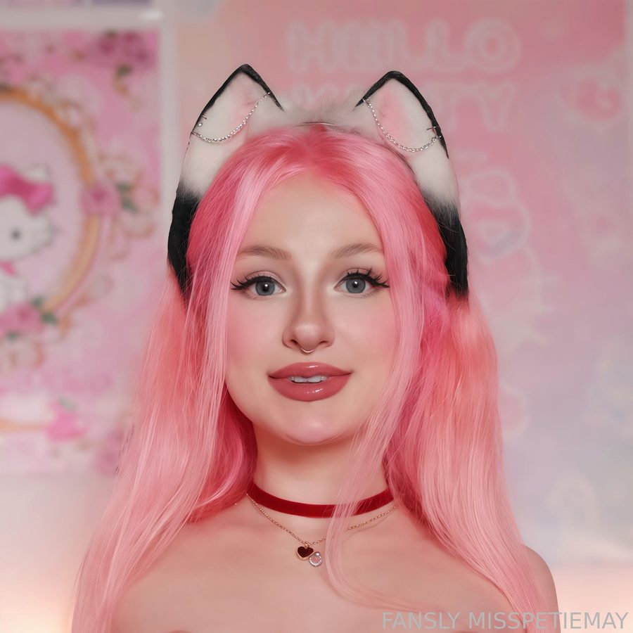 ᴍɪꜱꜱ ᴍᴀʏ ♡